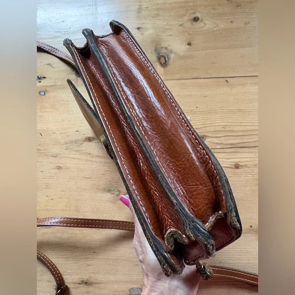 Patricia Nash Lanza Crossbody Organizer - Picture 6 of 15